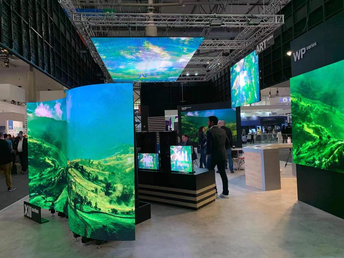 nishio_visual's tweet image. 🎉【新商品】2.6mmLEDディスプレイ湾曲タイプ【レンタル開始】🎉
#INFiLED　2.6mmLEDディスプレイ（IL-RSS IRX2.6mk2）
本日よりレンタルスタート！

💎詳しくはこちら
nishio-rent.co.jp/rentall/produc…

#西尾レントオール
#レンタル