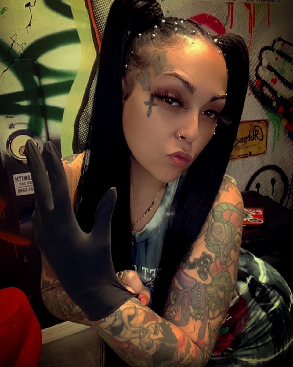 iamextinked's tweet photo. FEMALE TATTOO ARTIST & SHOP OWNER SINFUL PASSIONS TATTOOS #Femaletattooartist #tatted #mizzextinked #sinfulpassions #tattoo #tattooartist #tattooshop https://t.co/14hyTQQx9b