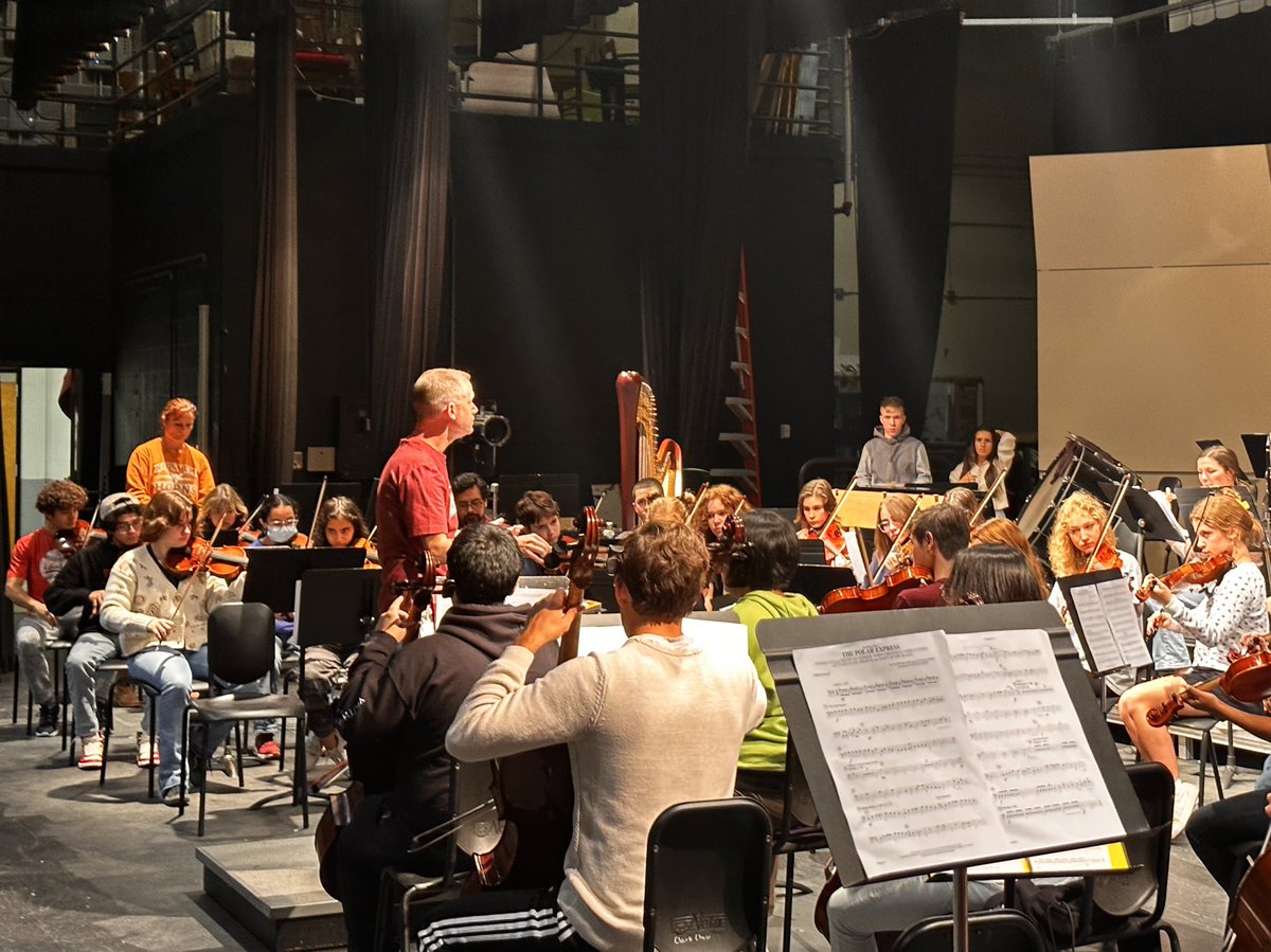 Clark HS Orchestra 🐾 tweet media