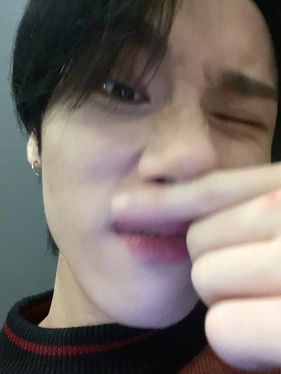 onemin017's tweet photo. 아 웃음나와 https://t.co/WfqH0xg21B
