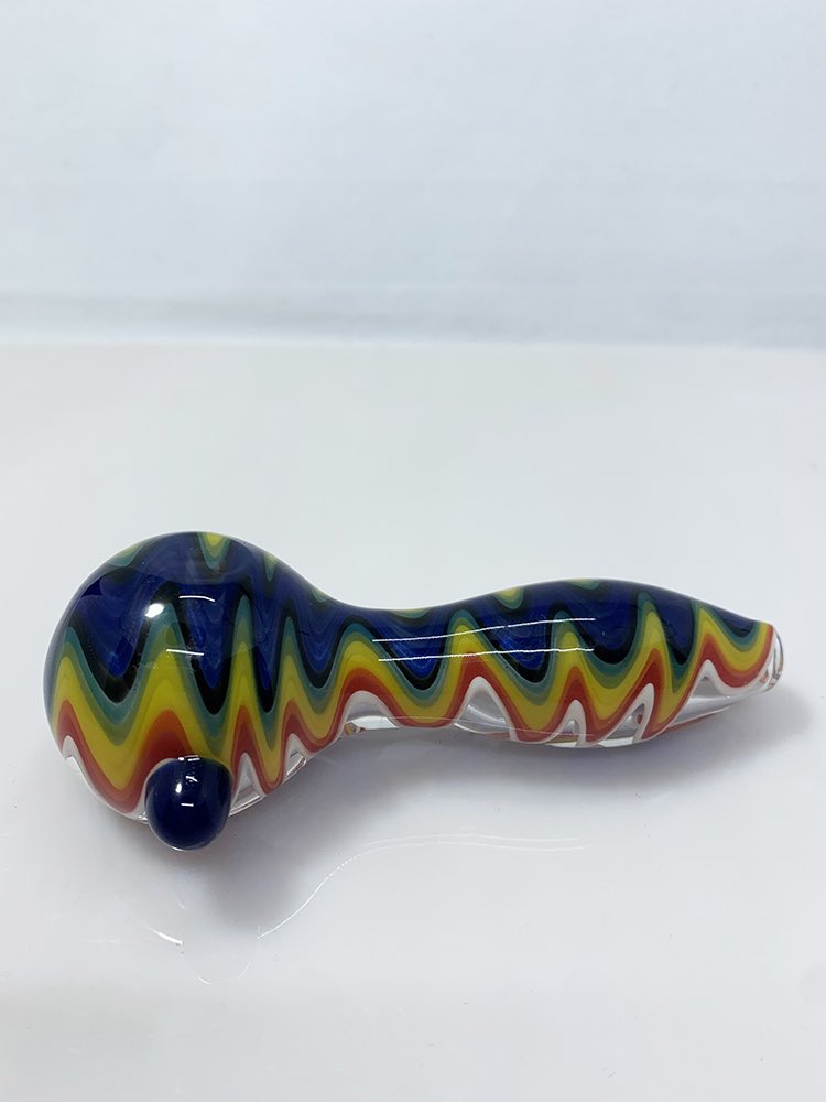 steamcrocodile1's tweet photo. Fantasy Stripe Glass Hand Pipe smoking pipes Spoon pipes https://t.co/Qir2qUqXHL
