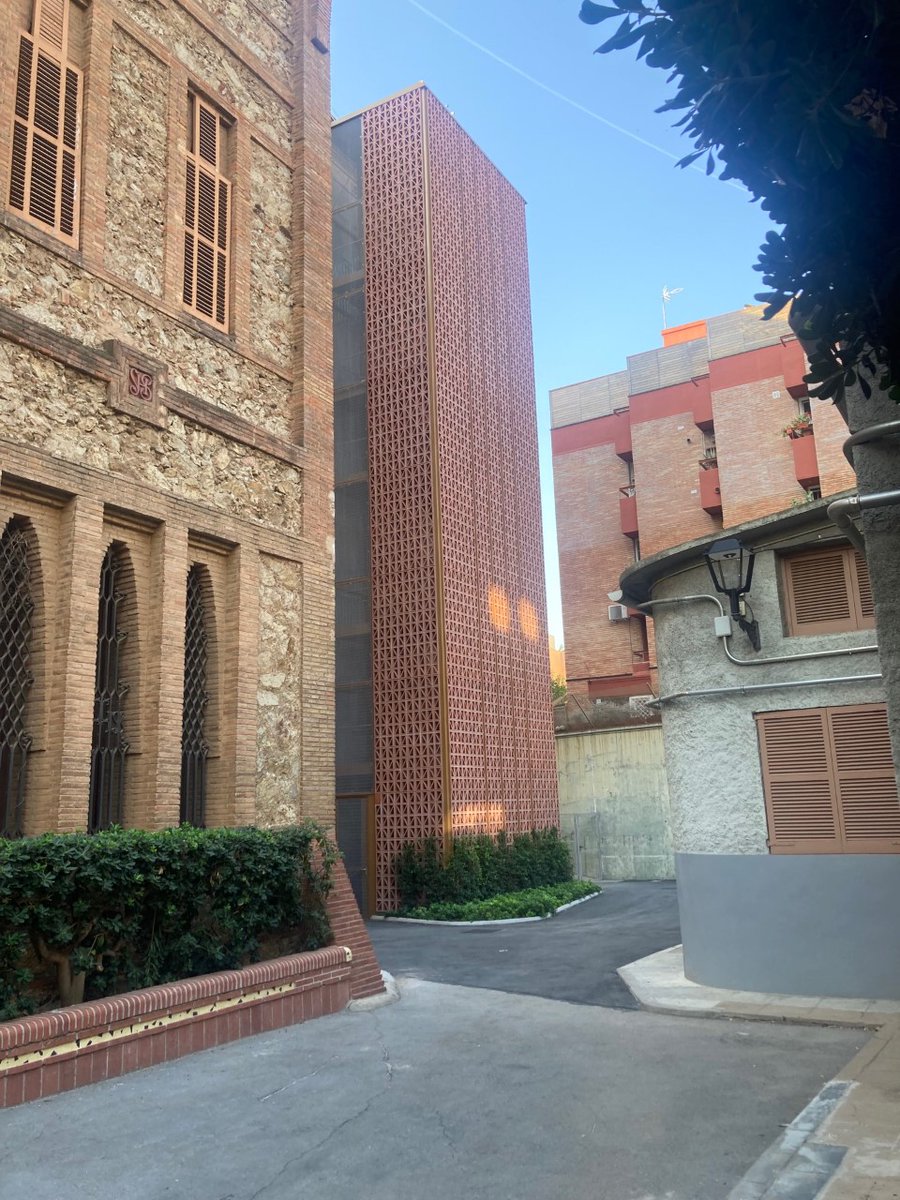 Llàtzer Moix tweet media