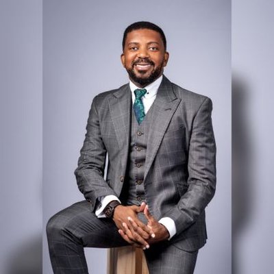 SAfmRadio's tweet photo. On #WellnessFeature @tumisole founder of @CountryDutyZA joins @ZaiZkhan1 to share tips on how to do more with your day.
What are some of the key things that can assist someone in doing more with their day?
How much of it is discipline?How does one cultivate it?
#SAfmSoundAwake https://t.co/c79Kegb6cI