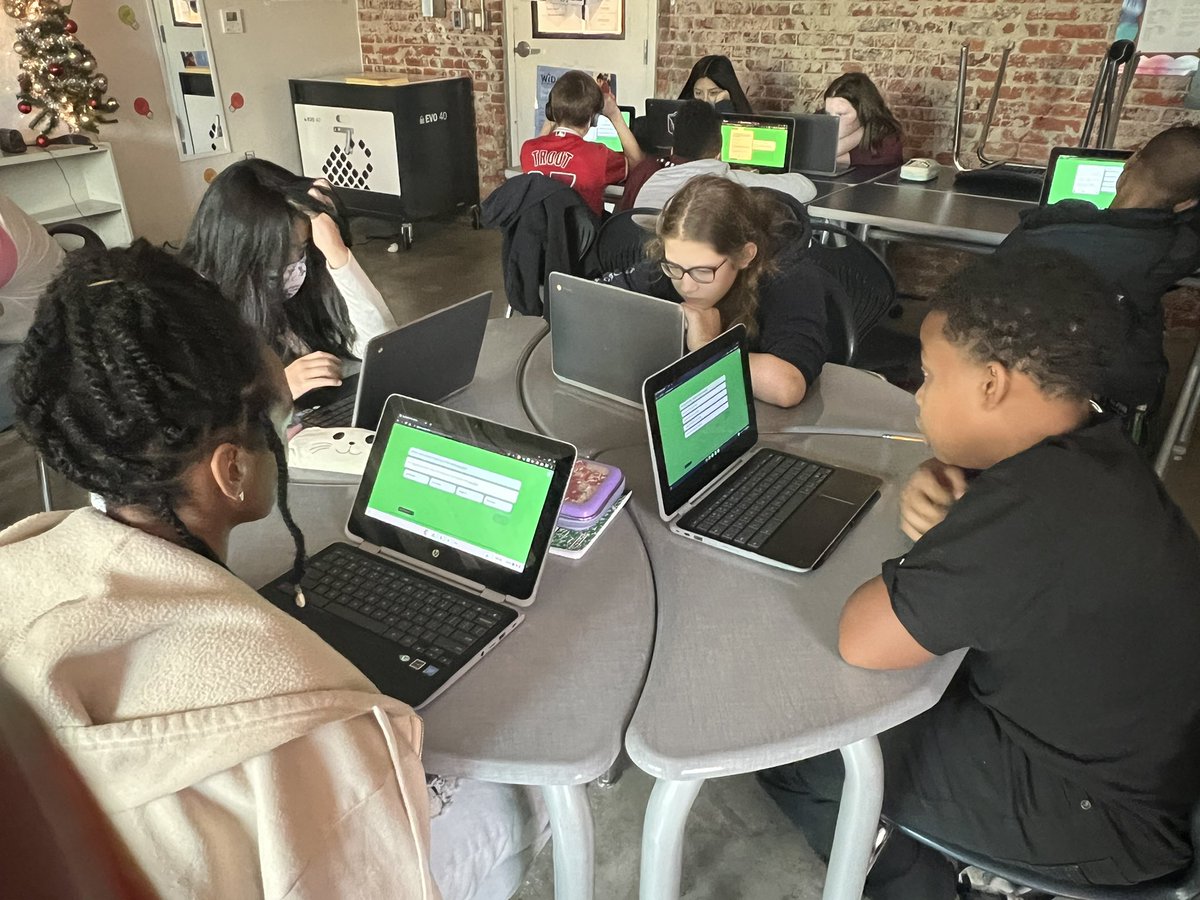 Today we are doing I-Ready testing and we a had a visitor(our principal) to come cheer us on this morning! #pikeroadway #pris