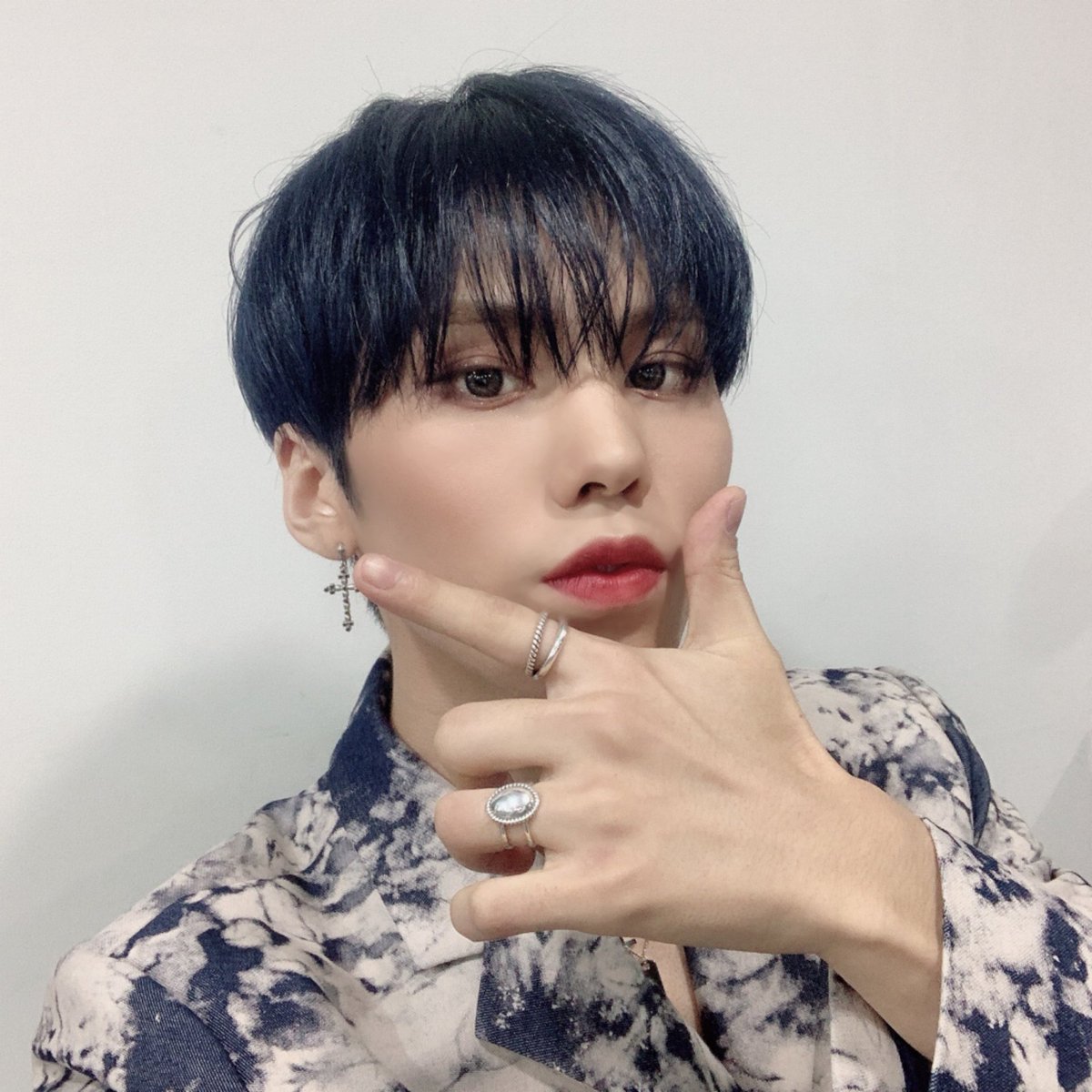 poemzip's tweet photo. Olvidé #𝑚y·𐀔·𝑐rown en casita, pero espero que mi pokeñito de #𝑠quirrel·𝑐heeks me perdone por ello, ya que me puse bien bonito para disfrutar a su lado of the cutest #𝑓orestᯇ𝑐hapter of the year.

           𝔧in𝑥ǝ𝑑 soul 糖 *. #𝙺arma ! https://t.co/DbQLD9HRtN