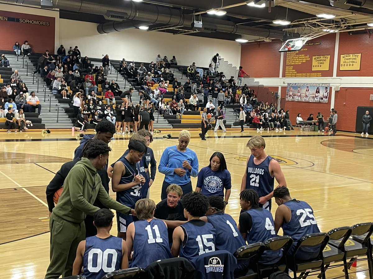 Coach Weitz got the boys running and playing tough. Game 1! 

Name another coach in the country coaching boys and girls teams at the same time 

TRAILBLAZER