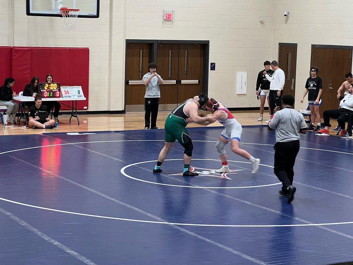 Picked up some great wins tonight! #kmhswrestles <a href="/KMHSathletics/">Kennesaw Mtn.</a> <a href="/kmhs_ptsa/">KMHS PTSA</a>