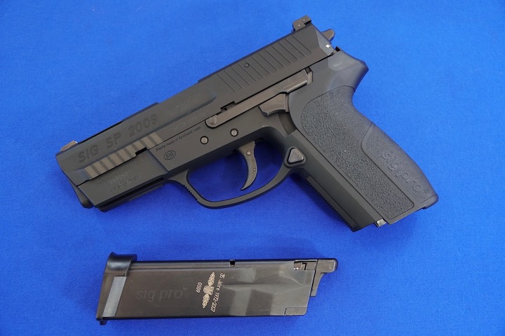 baradagi3's tweet photo. https://t.co/vouV1jNx8z
KSC SIG PRO P2009 GSG9創設35周年記念モデル(HW)。システム7の先行モデルとして発売すれば,もっと評価されたのに。デキ通いだけに残念なモデルですw
#KSC #SIGPRO #sp2009 https://t.co/jBTGxMH0HU