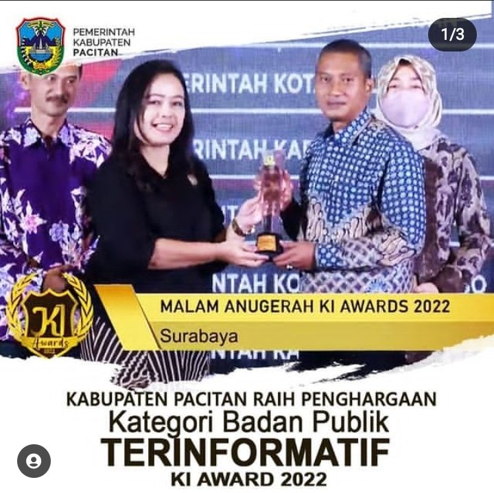 PemkabPacitan's tweet photo. Kab. Pacitan berhasil meraih penghargaan Kategori Badan Publik Terinformatif pd malam anugerah Keterbukaan Informasi Publik "KI Award" Tingkat Provinsi Jawa Timur 2022. Kegiatan yang digelar Komisi Informasi (KI) Jawa Timur di Hotel Novotel, Samator Surabaya, Rabu 30 Nov 2022 . https://t.co/PCA5weZYae