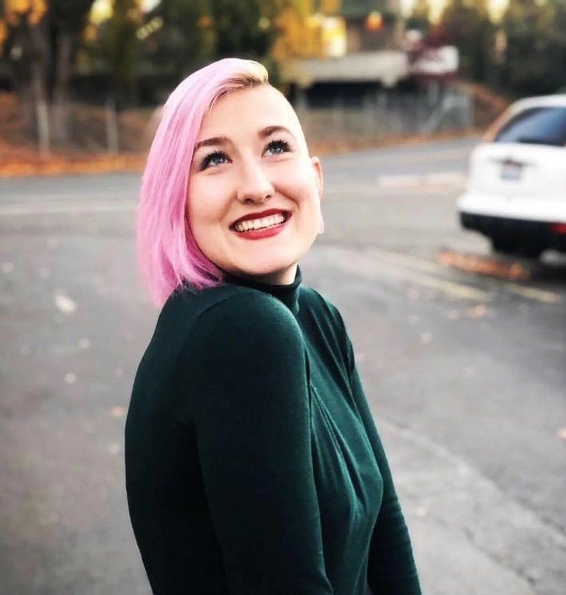 Deona Marie was at least the third white woman &amp;/or femme non-binary person killed in the United States after being hit by vehicles while they were protesting against racism &amp; police in a 4-year span: Heather Heyer (Charlottesville, 2017) &amp; Summer Taylor (Seattle, 2020). ↕️