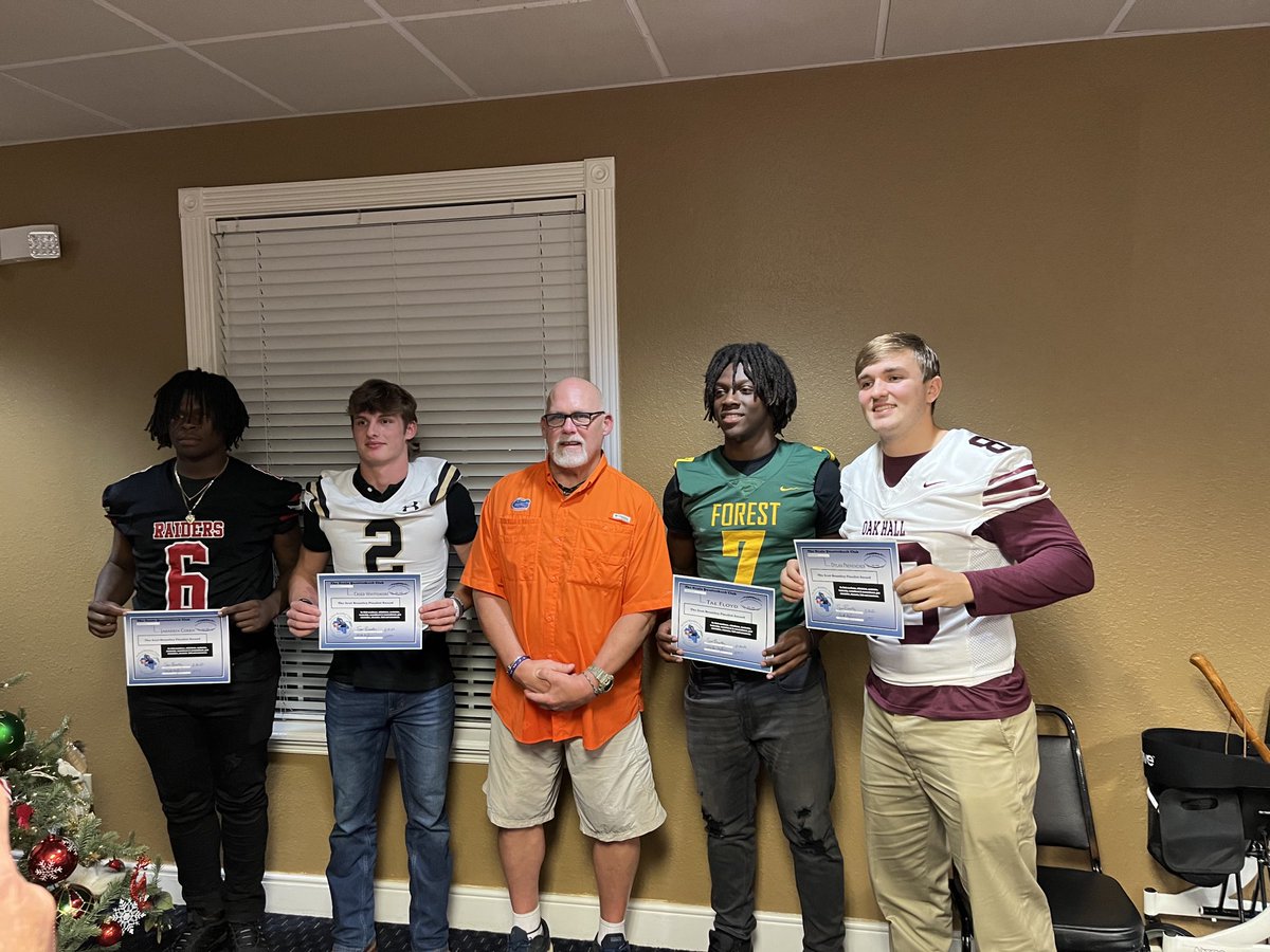 FuhrRj's tweet photo. Great night for ⁦@OakHallFootball⁩ player ⁦@DylProvencher⁩ being honored at the Ocala QB Club Dinner for being one of the 4 finalists for the prestigious Scot Brantley Award. https://t.co/WXgEDx4LZZ