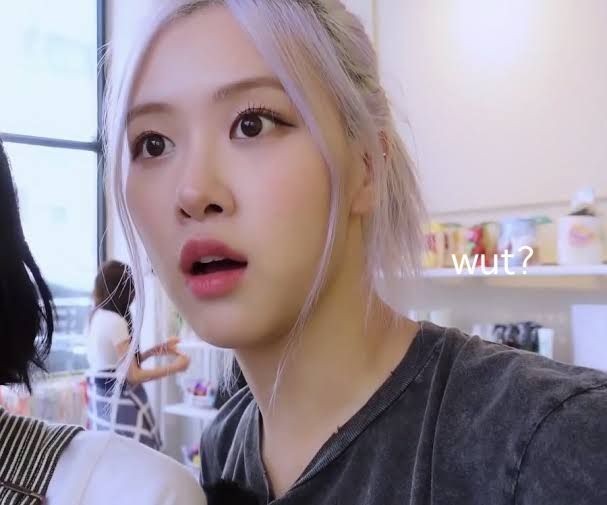 _didsun_'s tweet photo. @soompi WHAT https://t.co/3RZzHYvcOg