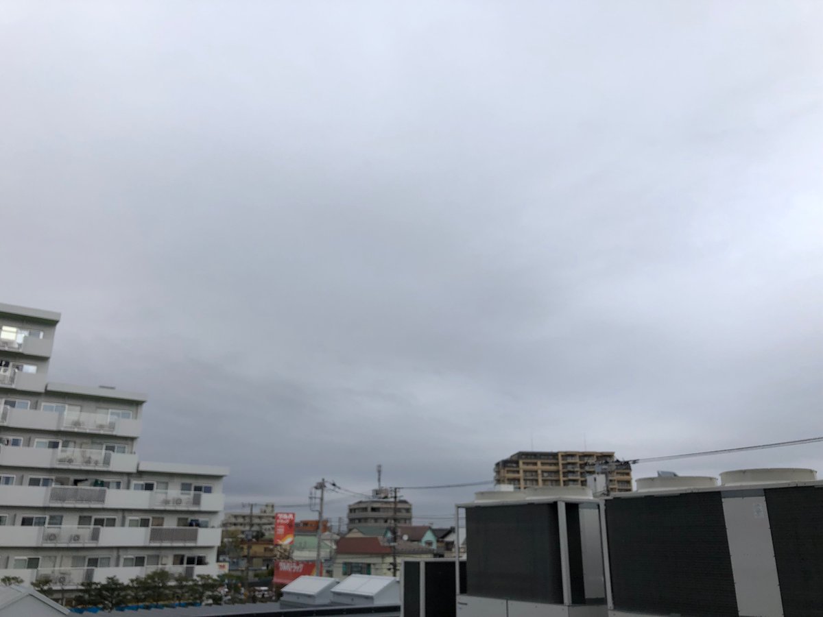 9042maxvalu's tweet photo. \マックスバリュの宅配/
こんな雨の日は、
宅配サービスのOrder&Eat💪
お家にいながら、最短30分で
商品が届きます😆
幕張3~6丁目にお住まいの方は、
是非一度お試し下さい♪
#ScanGo
#OrderEat は食料品の宅配サービス♪
注文はアプリから↓
https://t.co/HZvSUODXt6 https://t.co/WVomn5IFzS