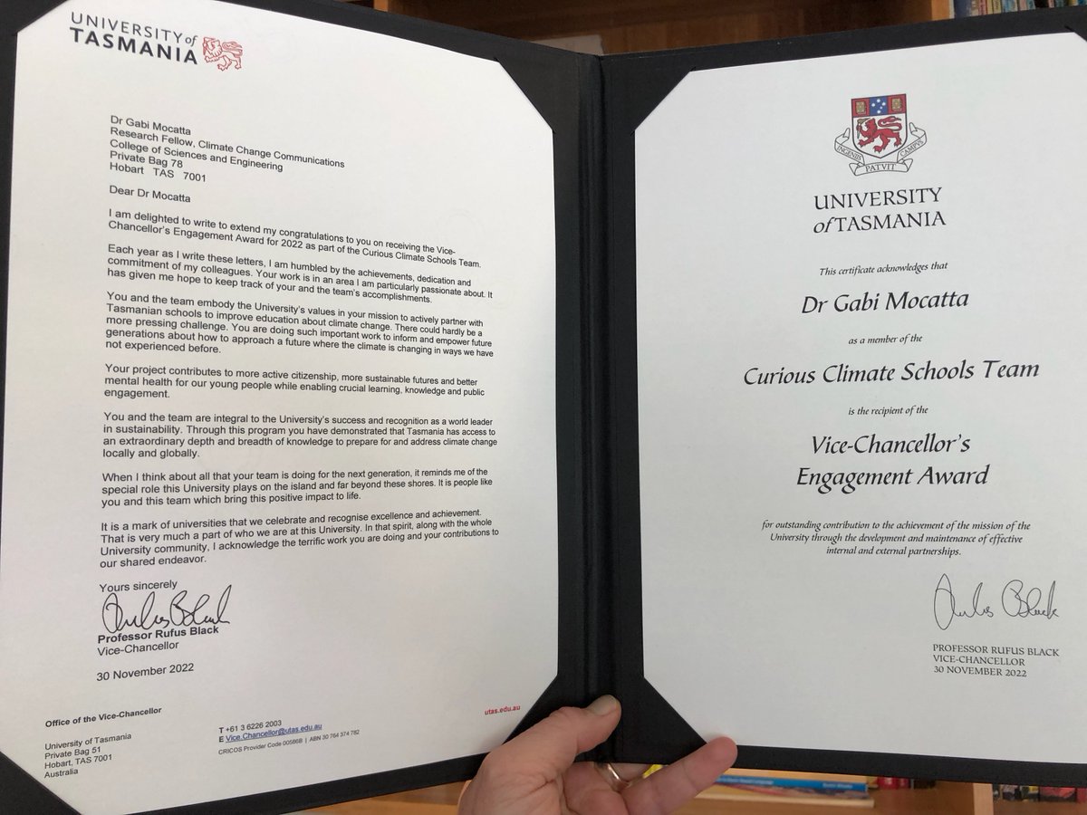 GabiMocatta's tweet photo. So happy to have our #CuriousClimate work acknowledged again with this @UTAS_ Vice Chancellor's Award. Brilliant work Curious Climate Schools team @ChloeTas @GrettaPecl @kim_beasy @RachelKelly___ &amp; all the many CCS collaborators, especially @charlotte_tas for guiding CCS 2022! https://t.co/osceQNdKb5