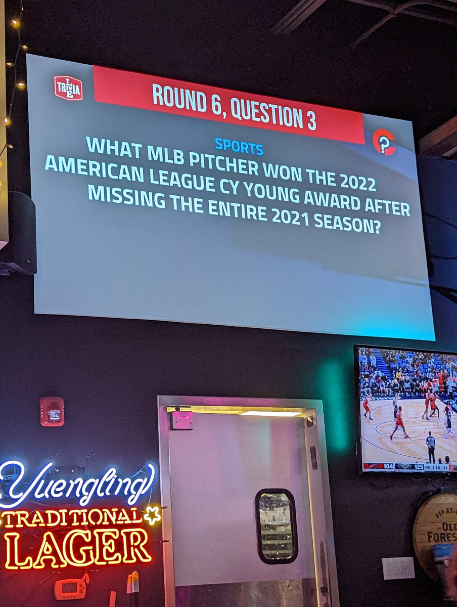 AshleighPerry13's tweet photo. Anyone know the answer? https://t.co/goYP2samFQ