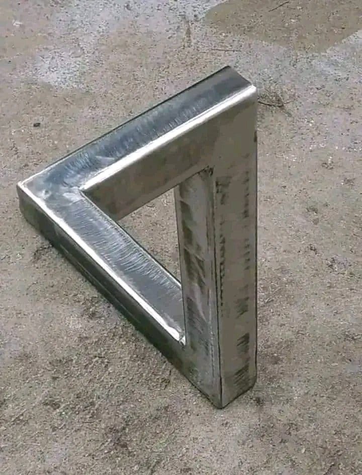 garyhgoodridge's tweet photo. Here is something to figure out. Just ran across this. I wanted to know. Who got confused with it as I did. https://t.co/Fv3JBmZRH5
