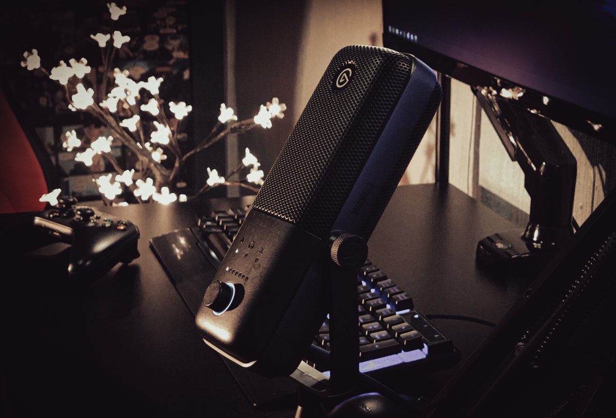 xtart_oficial's tweet photo. @elgatoPT Comprei essa belezinha de mic! 😍
Wave:3 + Wave Link é só maravilha. 🥰
Estou absolutamente impressionado e só pensando como deve ser usar este mic com o Stream Deck. 😍
#elgato #wave3 #wavelink #xtart https://t.co/kWFF4P4MF1
