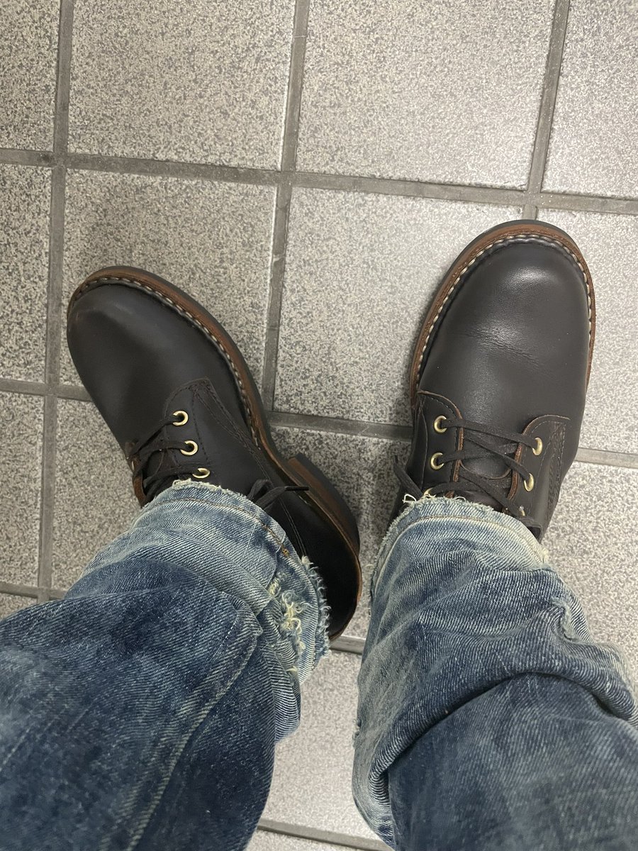 htsuno's tweet photo. 今日は一転寒いですね。
とはいえまだまだ全然冬支度ではないですが。
という事でセミドレスを。
デニム、革ジャンとダメージ多めにしています。
#whitesboots
#whitesbootssemidress
#ホワイツブーツ
#ホワイツブーツセミドレス
#diesel
#dkras https://t.co/hfD7RwLjnr