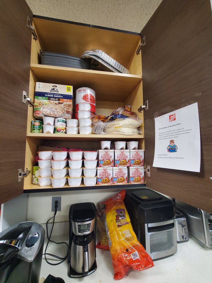 Thank you @t_renard_ for filling our Homer Pantry! We appreciate it. 🧡🧡🧡@HD2720walker @HDmorrissey @kristenihd @scrcoachdm @mischelle_prill @beck_missy @scott_bass1 @bobsaniga