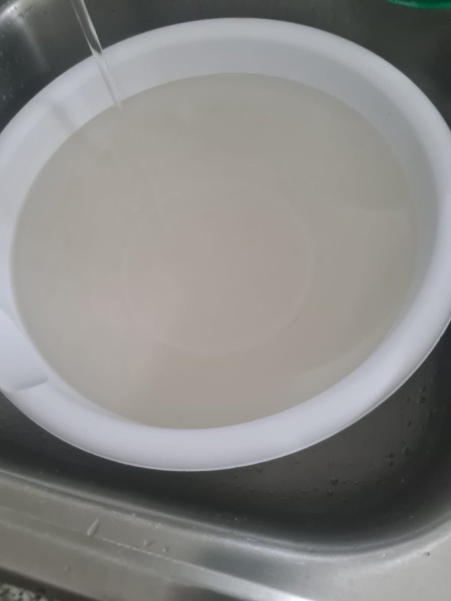KarlaTunon's tweet photo. @IDAANinforma @311Panama Ustedes con o sin mantenimiento nos tienen sin agua y encima de eso cuando llega parece que estamos tomando agua de tamarindo estamos HARTOS DE SU INEPTITUD https://t.co/Q953TbL1f3