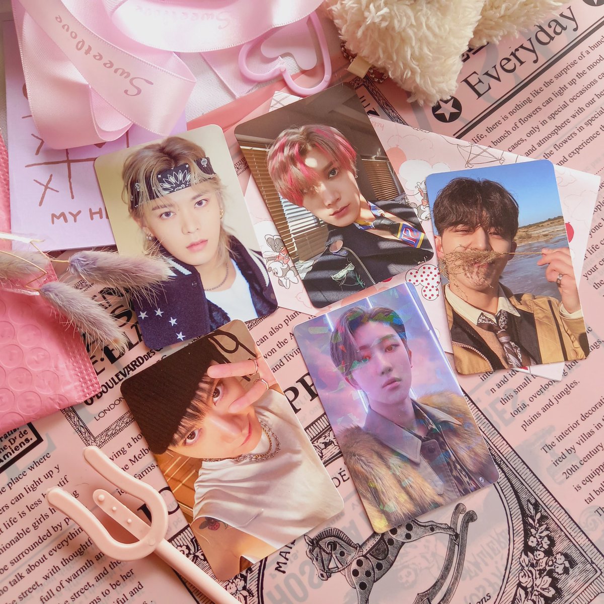 [Ｄｕｍｐ＇ｓ🗑]
 
Hi.. it's 1st December🌷 
Before 2022 end i wanna show u, 
My favorite poca ever💖