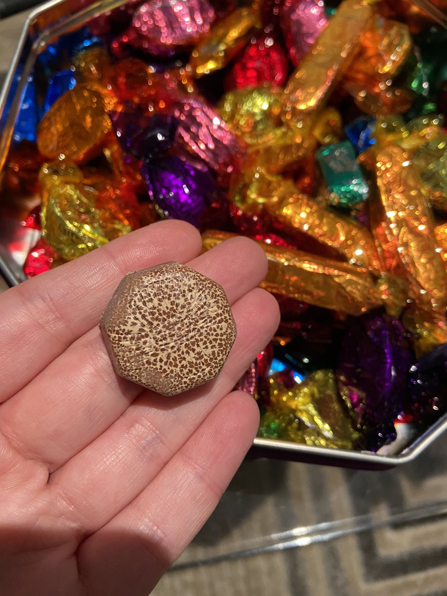 GladdenR's tweet photo. When you think Xmas is here but the tin of treats you buy are all off 😫 

Avoid the @QualityStreetUK from @RealCdnSS 🫥 https://t.co/hGFeBT6COc