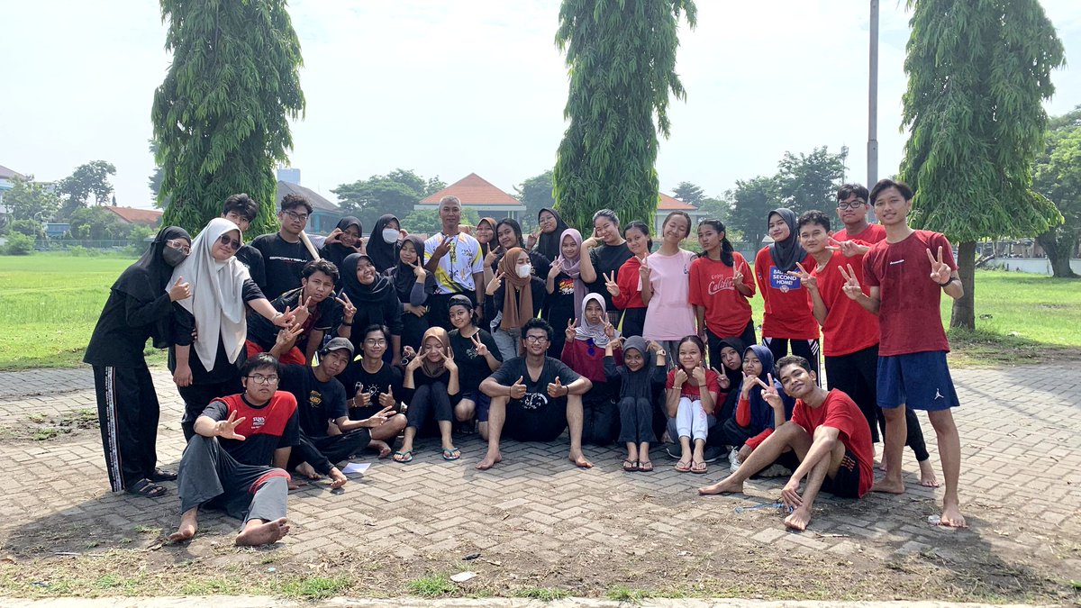 INTERJULIDZ's tweet photo. [UPDATE] 221201

Today's match: Black Team vs Red Team 🖤❤

#Inter_Class #INTERBoiBoian
#INTERLove #INTERCuties
#INTERHAHAHAH https://t.co/ptuhV14XdJ