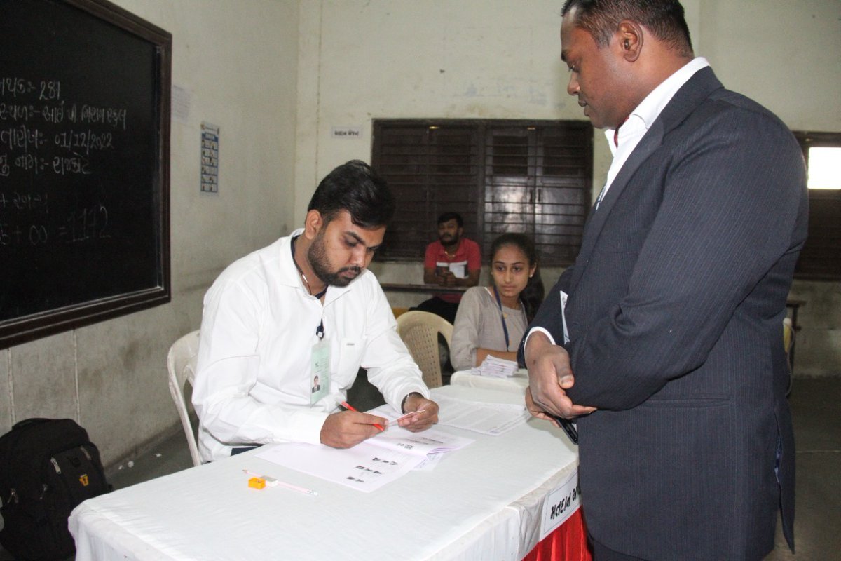 To Vote is our responsibility #AVSAR #GoVote #EveryVoteCounts #GujaratElections2022 #PowerOfOneVote @CEOGujarat @SpokespersonECI @ECISVEEP @DDNewsGujarati @PIBAhmedabad