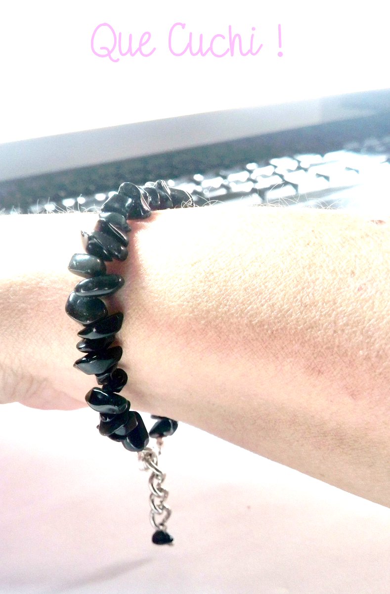 Que_Cuchi's tweet photo. Bonjour à tous!!!
Bracelet baroque Onyx avec fermoir
Prix: 3,50€
Bracelet fait à la main avec du fil câblé, du fil en acier inoxydable; chaînette, fermoir et anneau en métal argenté sans nickel et chips d'Onyx de entre 5 à 8 mm.
https://t.co/9iXm5AOcM1 https://t.co/YP5D4JcJiQ