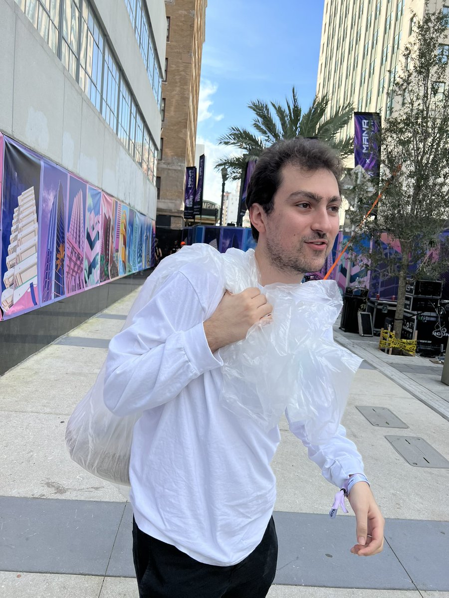 Tris Tusa tweet media