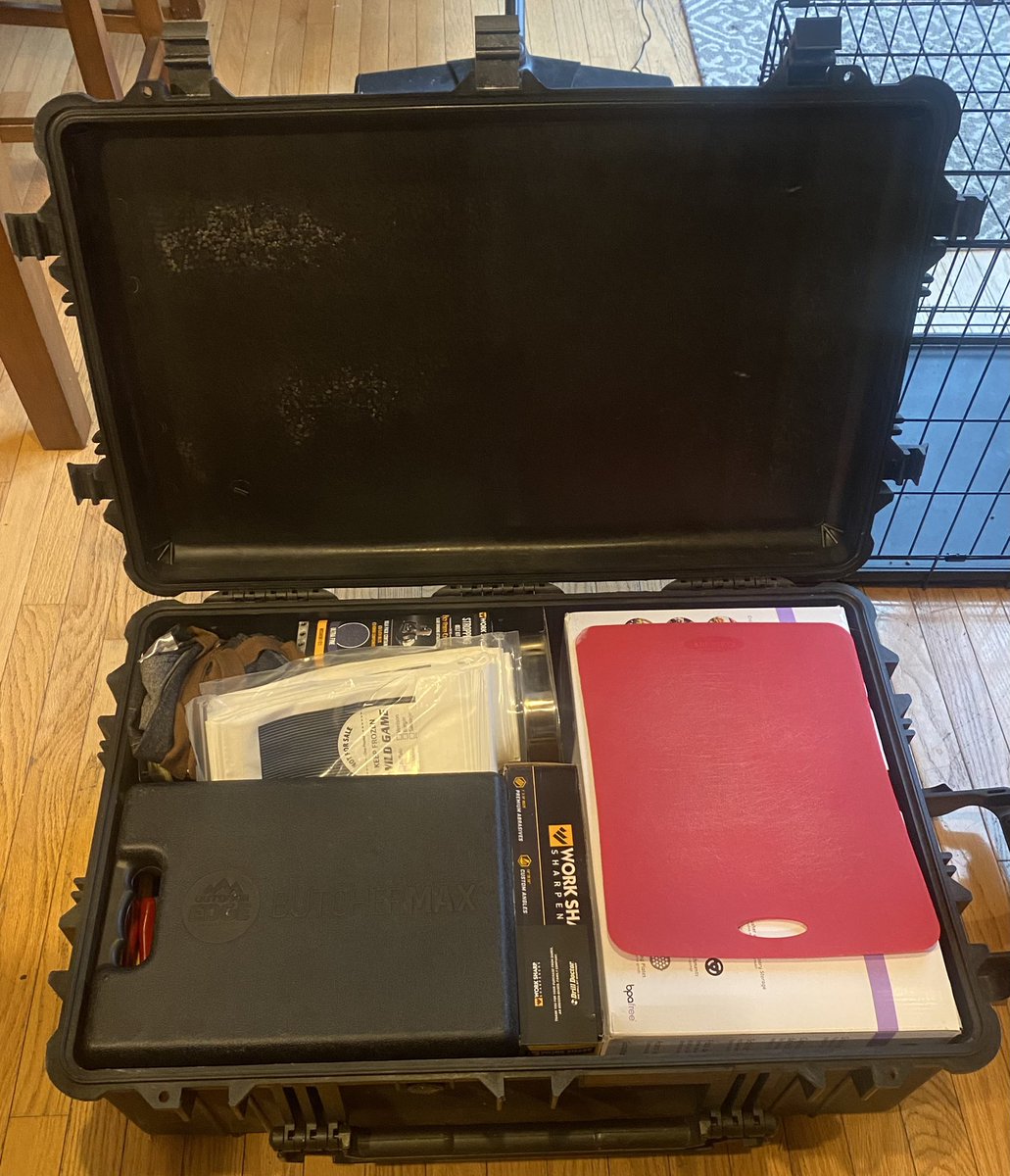 TheByrdofPrey's tweet photo. #CWD killed the deer processor business in my area, so I took matters into my own hands. Deer processor in a box. Just add AC power and a freezer. So, from reloading my own ammo, to creating my own recipes, food just tastes better when it’s #DIY. #deer #hunt #butcher #organic https://t.co/yJiKX1Ocyc