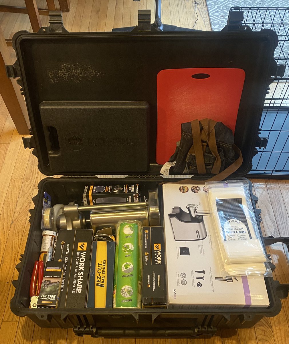 TheByrdofPrey's tweet photo. #CWD killed the deer processor business in my area, so I took matters into my own hands. Deer processor in a box. Just add AC power and a freezer. So, from reloading my own ammo, to creating my own recipes, food just tastes better when it’s #DIY. #deer #hunt #butcher #organic https://t.co/yJiKX1Ocyc