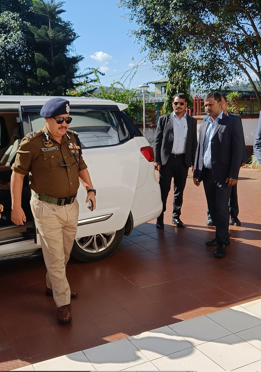 DGPAssamPolice's tweet photo. At #NorthEastPoliceAcademy today, to inaugurate the training program of 52nd batch of DySPs.

In this batch we have 66 DSP (Probationers) from Assam Police and 8 from Mizoram Police . There are 21 Lady DySP (Probationers) in the batch.

Another important milestone! https://t.co/5MT0NJiPKx