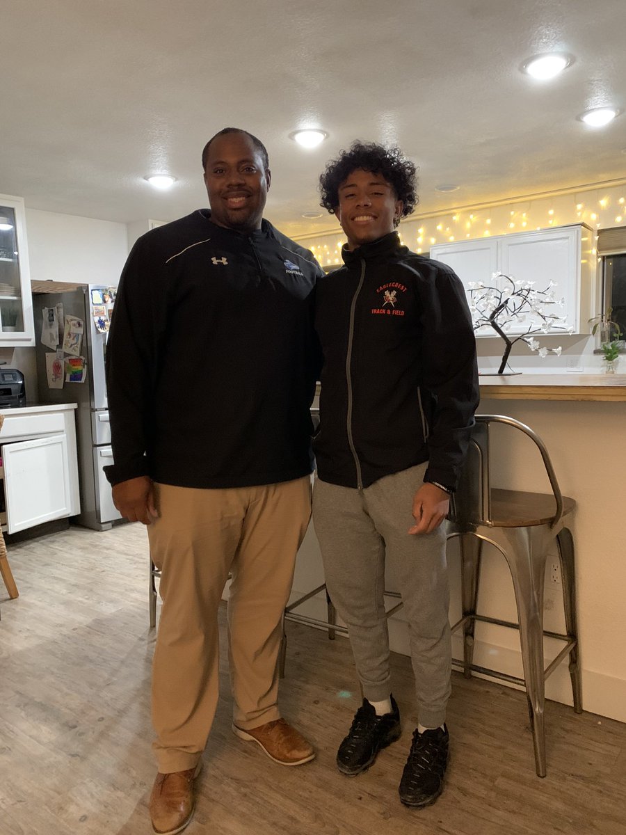 Thank you <a href="/Coach_Shade/">Shayne Shade</a> for coming in and talking with me and my mom! #blessed