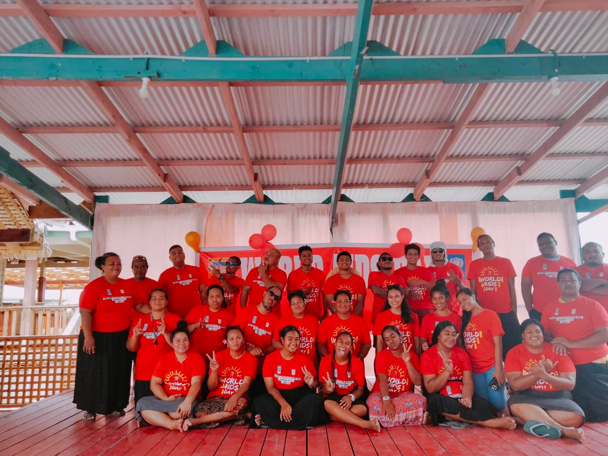 TuFHA_official's tweet photo. EQUALITY FOR ALL ✊🏻🇹🇻
A day filled with information and fun activities ☺️
HAPPY WORLD AIDS DAY 2022 🫶🏼✊🏻
#TogetherWeCan #ADifference #WorldAidsDay #Equality #Equalize #ForAll #Tuvaluans #AsoOteSelamete2022 #Youths #PeerEducators #Volunteers #TeamTuFHA https://t.co/fBoSXO6H9y