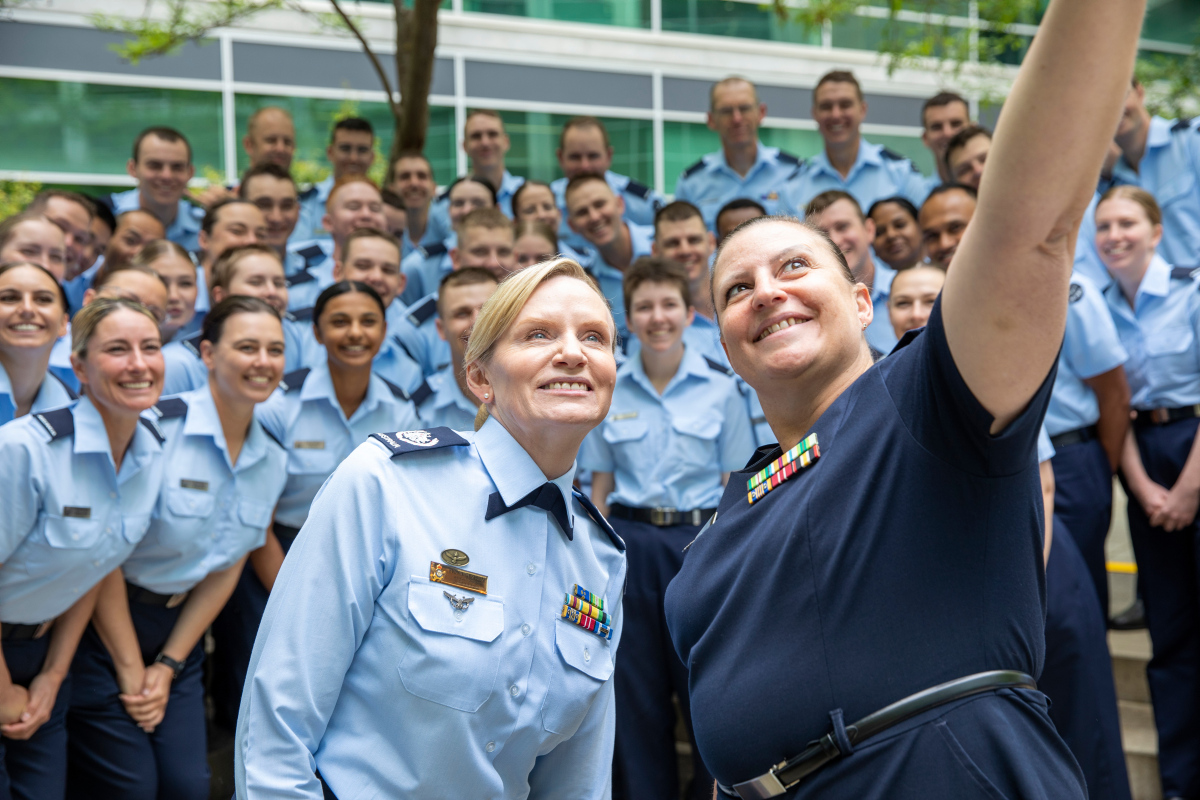 CAF_Australia's tweet image. 1/2 Today I had the privilege of hosting the WOFF-AF changeover ceremony.

Heartfelt thanks Fee from all @AusAirForce aviators for your contribution as @WOFFAF &amp;amp; congratulations on your promotion to WGCDR. 

I look forward to the good work you will continue to do for #YourADF.