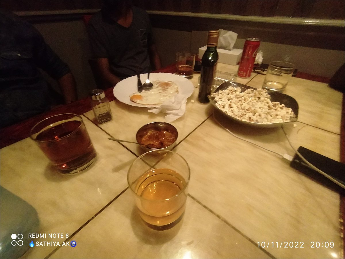 Sugreeevan's tweet photo. ஆங் அதென்ன NovemberDumb ஆம்ல நம்மளும் போடுவோம்🕺🏻🕺🏻🕺🏻
இதான் மக்களே சிக்குச்சு🏃‍♂️🏃‍♂️🏃‍♂️
#NovemberDumb 🙌🤗😵‍💫 https://t.co/0bxMwi5ikU