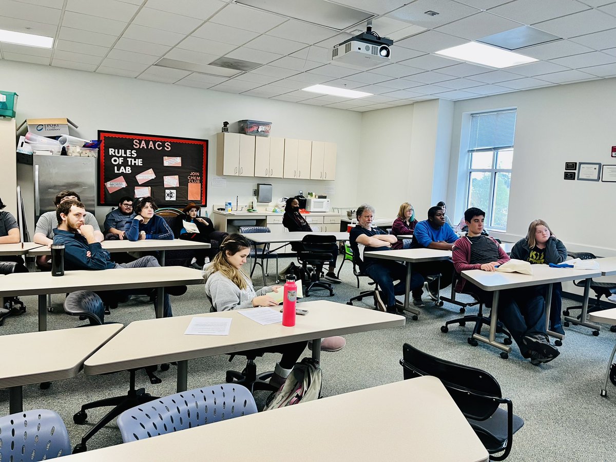 Shainaz_Lab's tweet photo. Had fun time introducing “Research in Chemistry” with Statesboro STEAM Academy students. Extremely impressed by the quality of questions they asked to our undergraduate research scholars. Our future is in safe hands 👏 #i2steme #COSM #StatesboroSTEAMacademy https://t.co/LibFdEHtCK