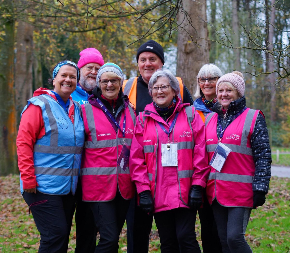 Link to report written by <a href="/elvymc/">L V M</a> who encourages us to socialise at parkrun - see photo of parkrun friends volunteering together parkrun.org.uk/lythamhall/new… #parkrun #loveparkrun #volunteer #lytham #parkwalk #run #walk