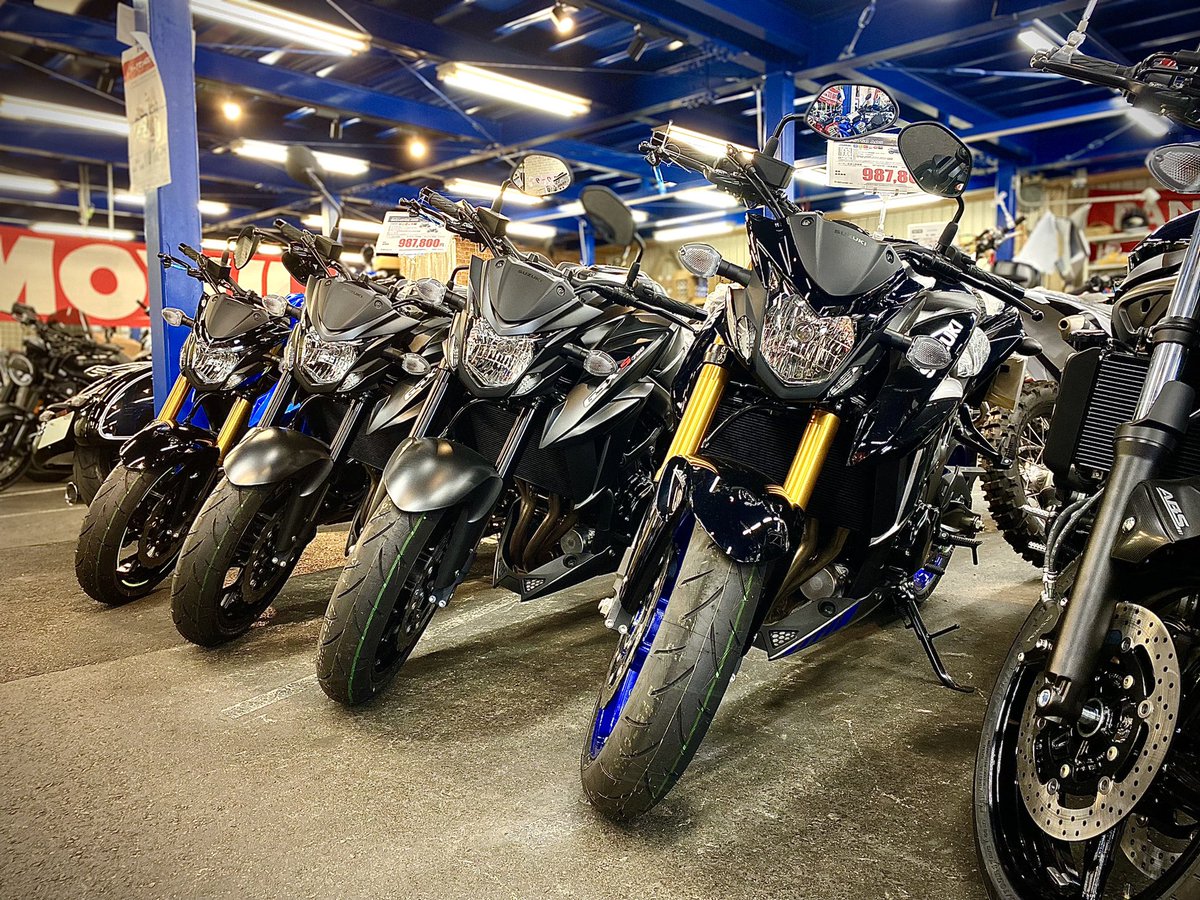 mfd_osaka's tweet photo. スタッフのあいりです😎
なんと‼️GSX-S750新車在庫がございます❣️
今ならお好きなカラーをお選びいただけます🤩🤩
ご連絡お待ちしております😈💜
#s750
#GSXシリーズ
#GSXS750
#新車在庫 https://t.co/bDny1VARga