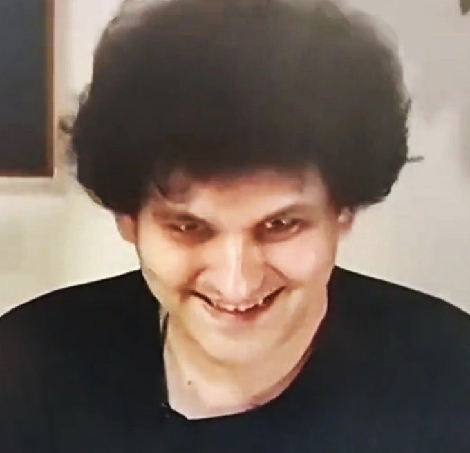 live-monitor-on-twitter-his-reaction-is-called-dupers-delight