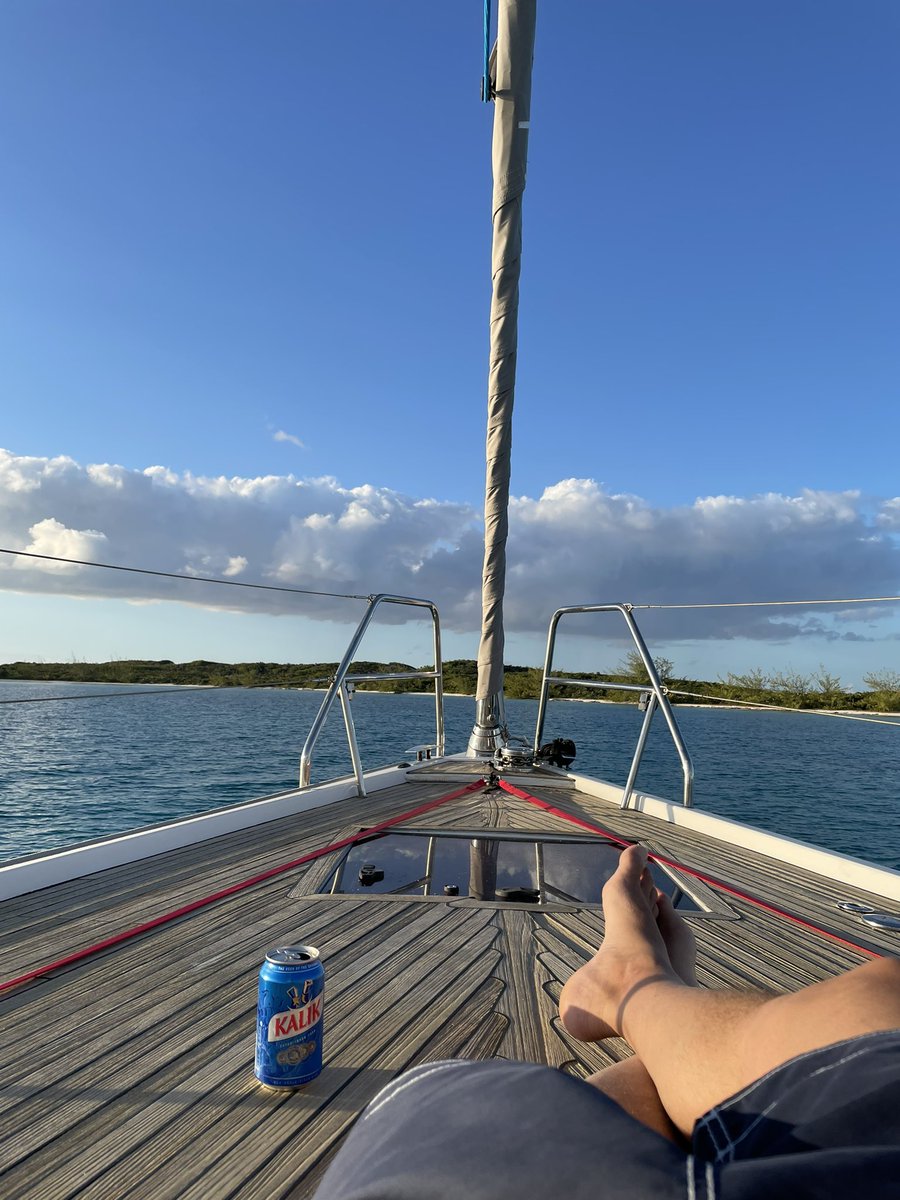 JustinMason72's tweet photo. It’s fkn cold, and I’m really missing cruising the Bahamas rn https://t.co/g5exha2J4f