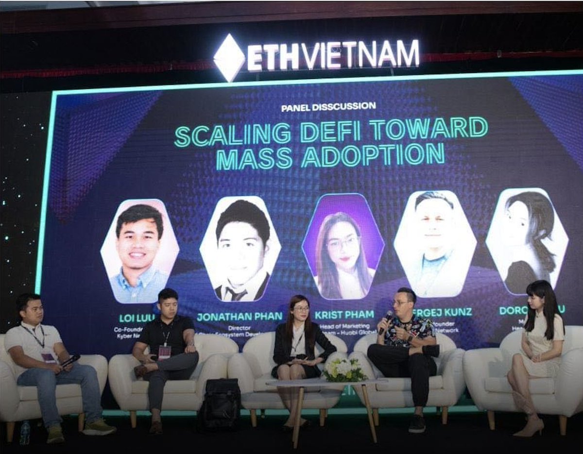 OKCNetwork's tweet photo. OKC team was pleased to attend @eth_vietnam, which brought together the world's leading entities and experts in Web3. 

Here are some pics from the event &amp; our side party co-hosted with @CertiK 

More to come. Stay tuned!😎 https://t.co/Oep73tgvMy