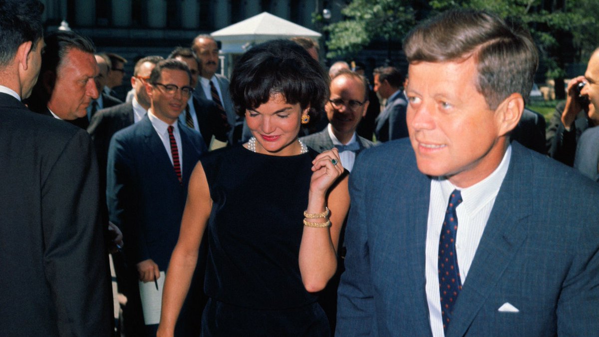 There's a reason why Jackie Kennedy's Van Cleef & Arpels ring has