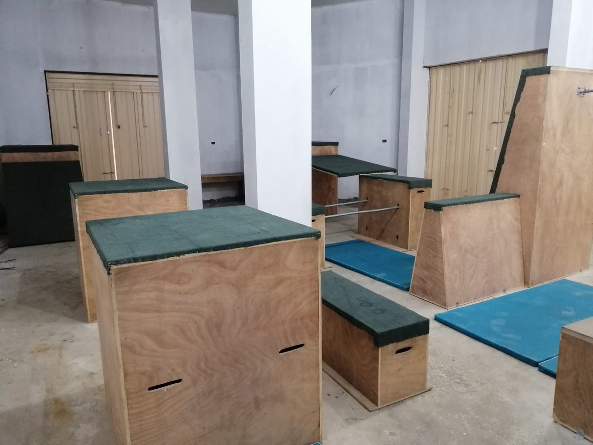 wallrunnerz's tweet photo. Wallrunners needs your help to sustain the work in 2023. Your gift will benefit children in Kashmir, Gaza, and Kenya who are gaining psychosocial skills, physical capabilities, and trauma-processing support in these academies.
You can give here: https://t.co/8iHI8Jgbdh 

#Donate https://t.co/ipzYfxdWYM