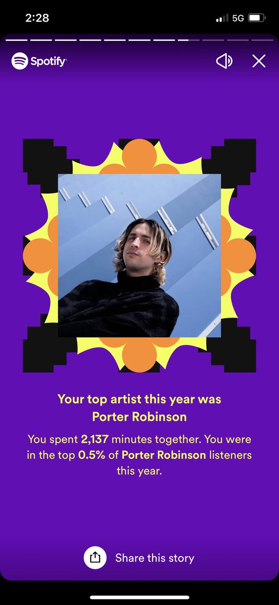 jaxxoncolt's tweet photo. @porterrobinson ily https://t.co/wi96GJiPvB