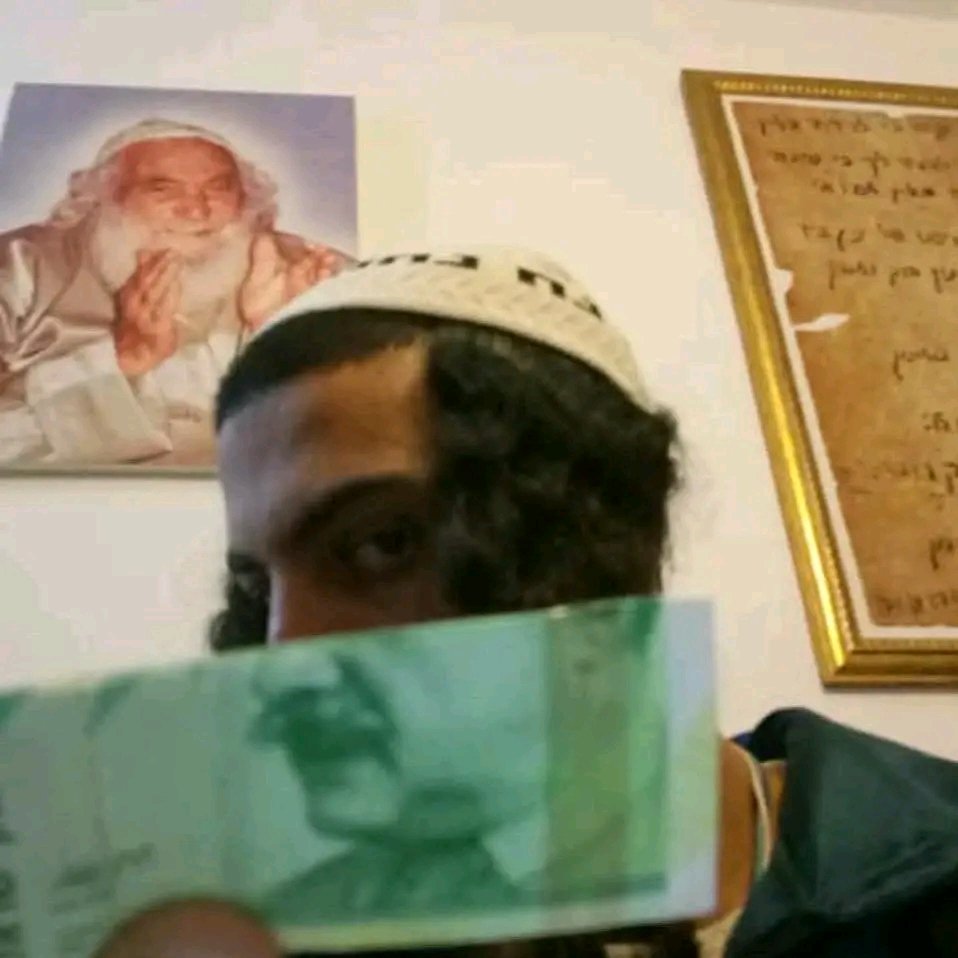 naanaach's tweet photo. #NNNNM #nanach #rabbinachman #breslov #judaism #putyourmoneywhereyourmouthis #facejob #plasticsurgery #arrestinglooks #fromyourmouthtogod #saywhat #counterfeitmoney #counterfeit #intheimage #splitidentity https://t.co/7ofX6KGpFg
