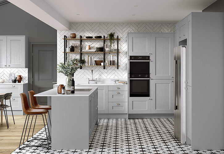 .@MooresGroup reflects on a year of exponential growth insightdiy.co.uk/news/moores-fu… #growth #kitchen #homeimprovement #kitchens #retail #retailnews