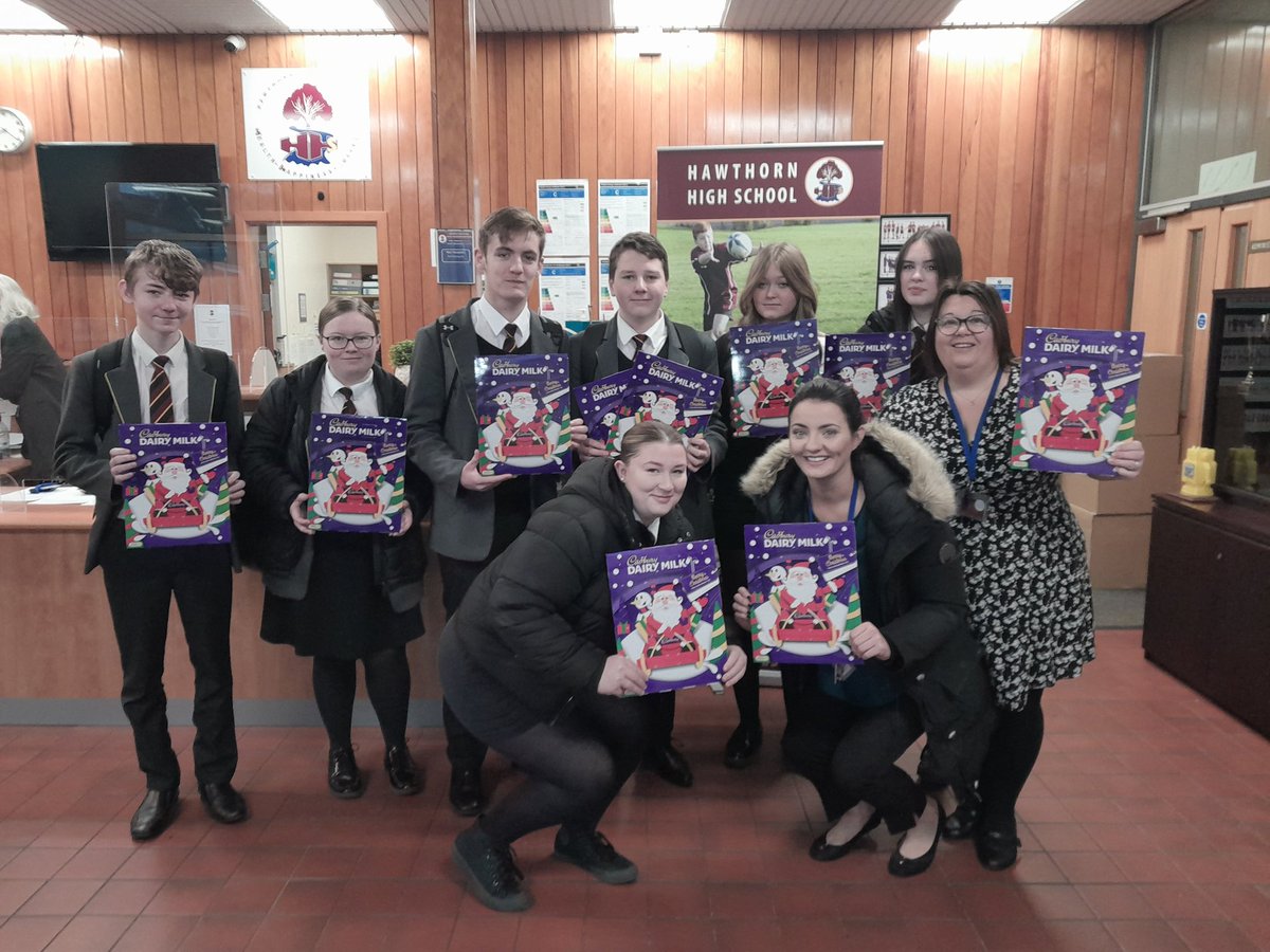 MrsWorth (@geogdepthhs) on Twitter photo We kicked off our 'Rhoi-Give' campaign today with a fabulous donation of advent calendars to the Pontypridd food bank. Thanks to all staff who donated, I'm sure this will make a huge difference to many families in the local area πππ <a href="/HawthornHighSch/">Hawthorn High School/Ysgol Uwchradd y Ddraenen Wen</a> <a href="/Pontypriddfood/">Pontypridd foodbank</a> We kicked off our 'Rhoi-Give' campaign today with a fabulous donation of advent calendars to the Pontypridd food bank. Thanks to all staff who donated, I'm sure this will make a huge difference to many families in the local area πππ <a href="/HawthornHighSch/">Hawthorn High School/Ysgol Uwchradd y Ddraenen Wen</a> <a href="/Pontypriddfood/">Pontypridd foodbank</a>