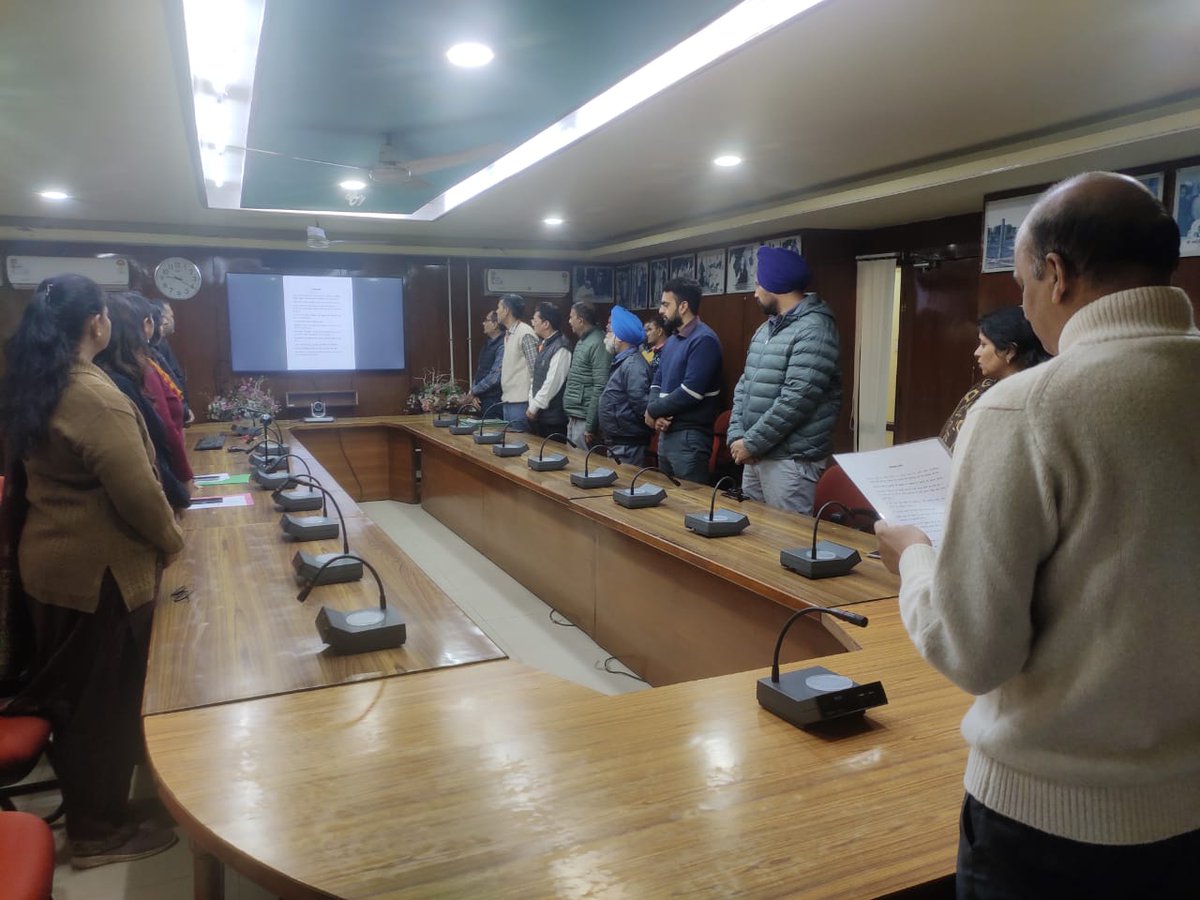 iol_pro's tweet photo. Swachhta Pledge administered at all units of IOL with commitment towards Swachh Bharat,  Swasth Bharat.Activities for Swacchta Pakhwada planned and aimed for visible change. @DefProdnIndia @SpokespersonMoD https://t.co/CUROQfwOmY